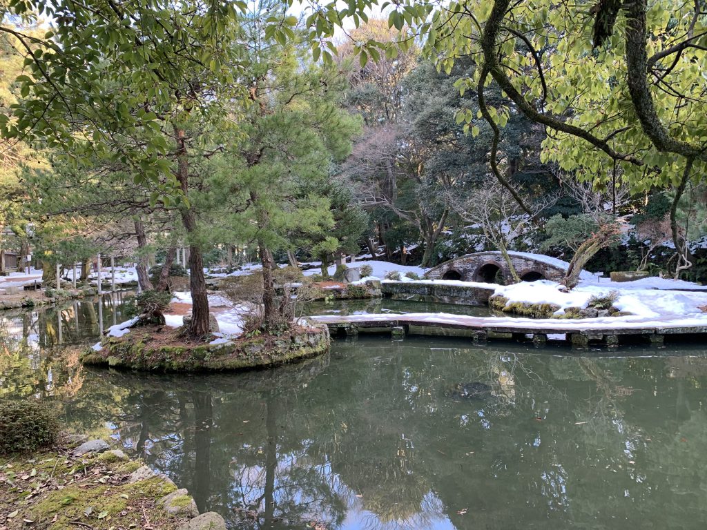 尾山神社のお庭